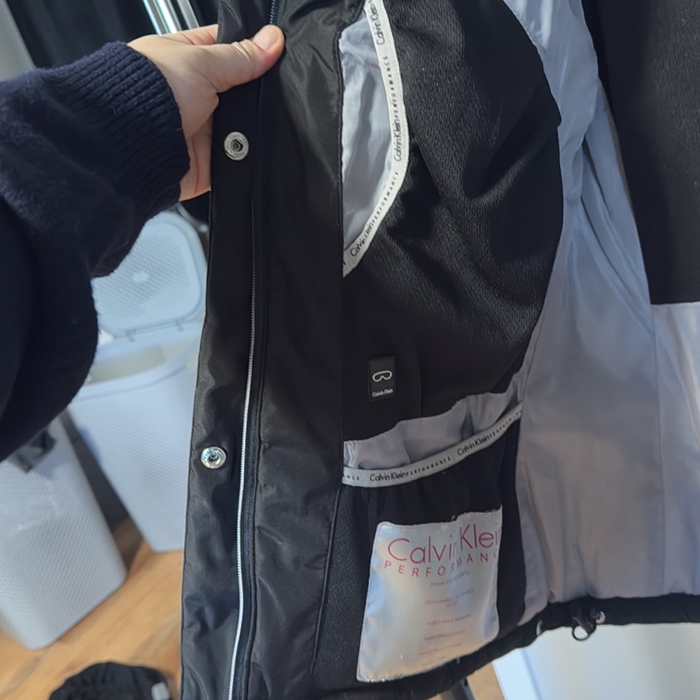 Winter jacket - Picture 7 of 8